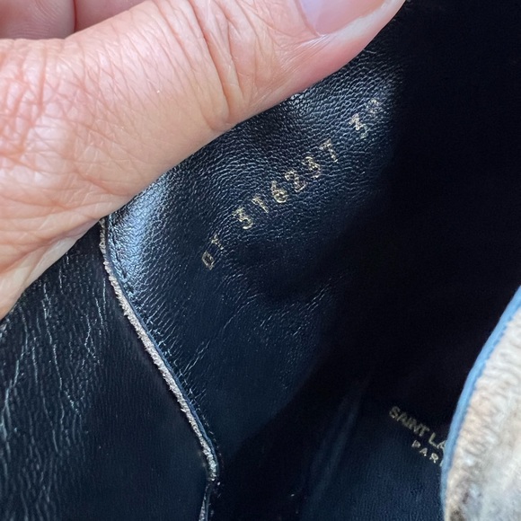 Saint Laurent Paris boots size 38 suede ankle boots , better for a size 7.5 - Picture 9 of 9